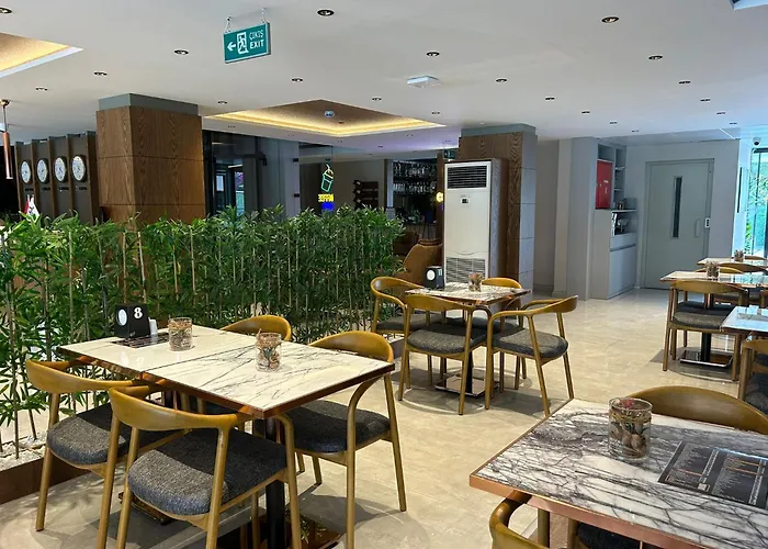 Sam Hotel